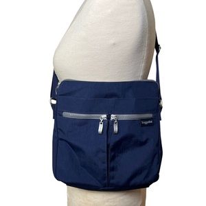 Baggallini Crossbody Bag • Navy Blue